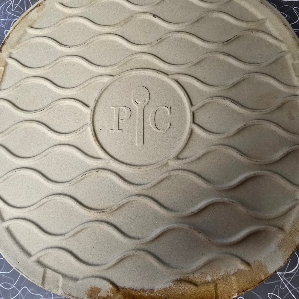 Pampered Chef Round Personal Pizza Stone Small Baking Sheet Made in USA - Picture 3 of 3